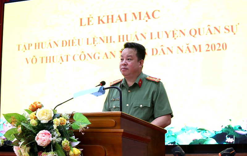 Khai mạc tập huấn điều lệnh, huấn luyện quân sự, võ thuật CAND năm 2020